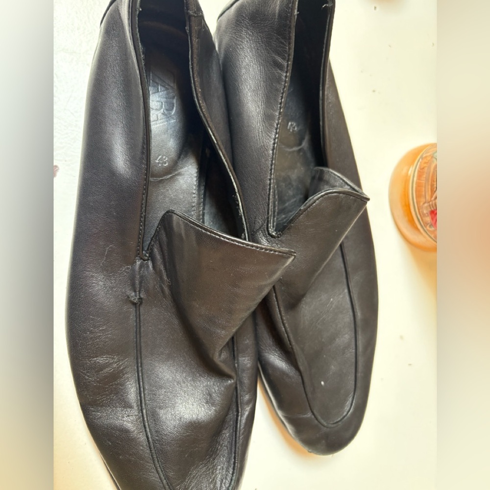 Zara Classic Black Leather Shoes